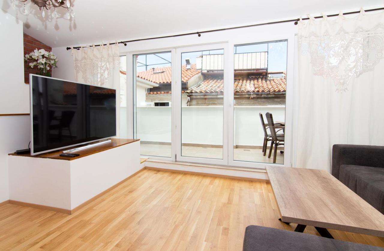Elleon By Locap Group Apartmán